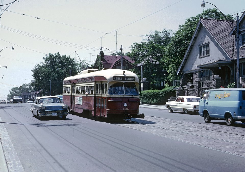 TTC 4472 (PCC) a KEELE BLOOR car on Bloor St. near Keele Ave, Toronto, ONT on July 2, 1966 (22568215132)