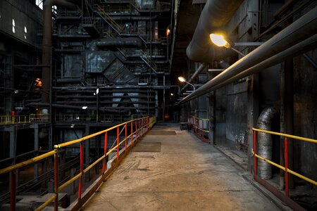 Platform machine electricity