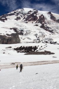 Types of Glaciers Alpine Glacier, Nisqually Glacier (31774316444)