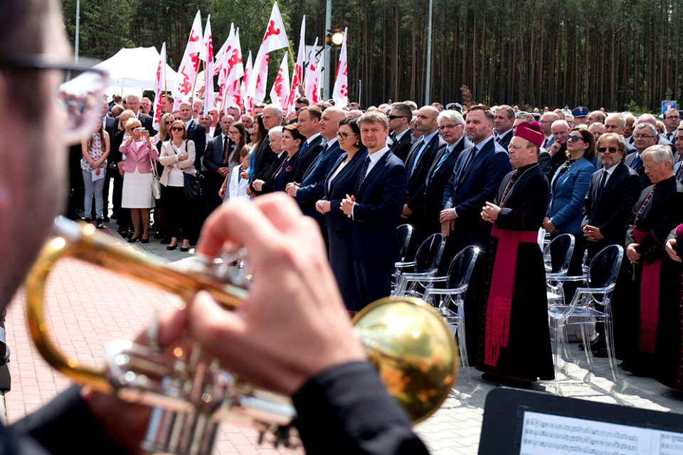 Uroczystość nadania imienia Prezydenta Lecha Kaczyńskiego Terminalowi LNG w Świnoujściu