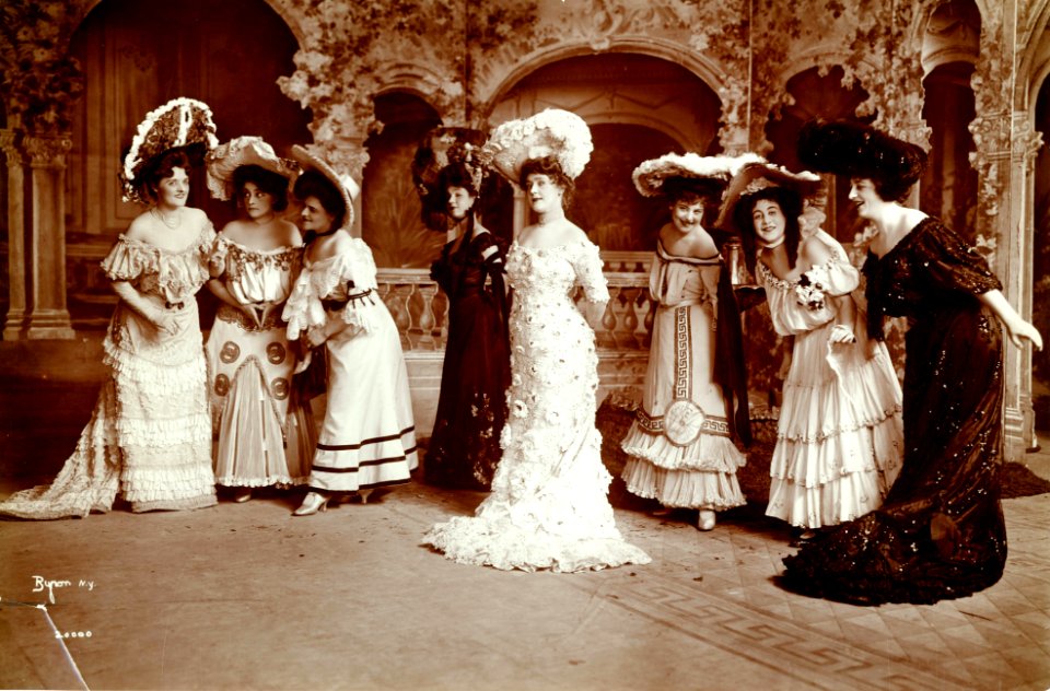 A group of players from The Prince of Pilsen (SAYRE 13268)