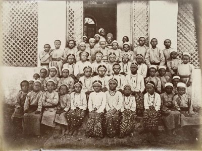 A Group of slave children RMG E9140 photo