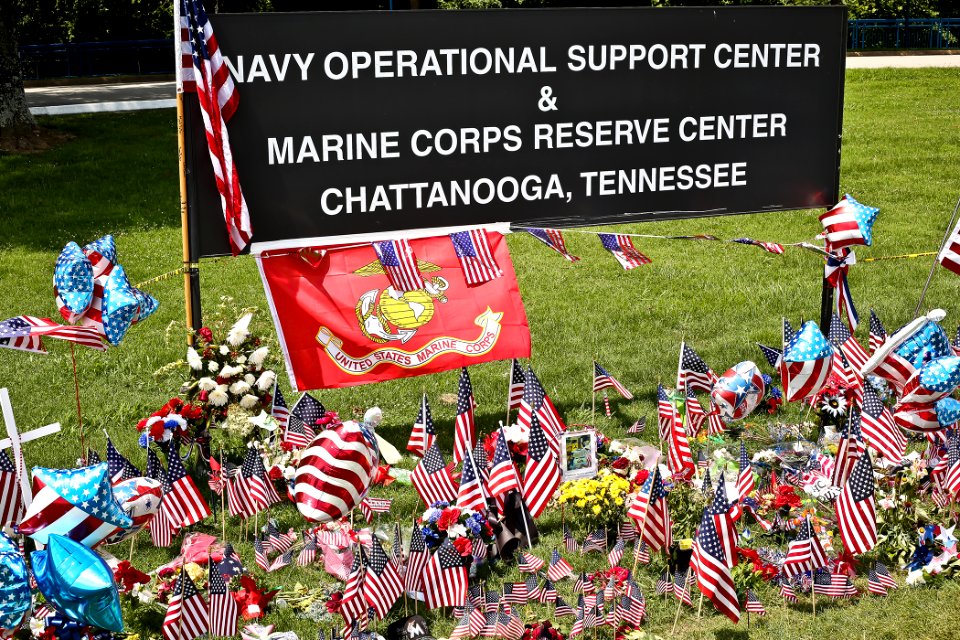 A memorial established by Chattanooga residents at the Navy Operational Support Center. (19353345333)