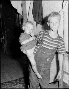 A miner's children. Kentucky Straight Creek Coal Company, Belva Mine, abandoned after explosion (in) Dec. 1945, Four... - NARA - 541250