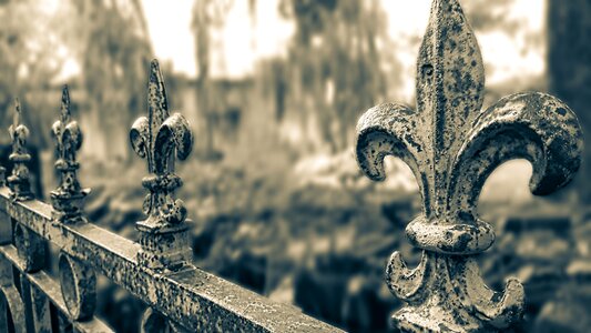 Old architecture rust