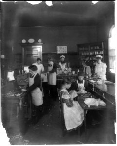A modern manual training school - Baker & Cornwall, photo. LCCN2002712181