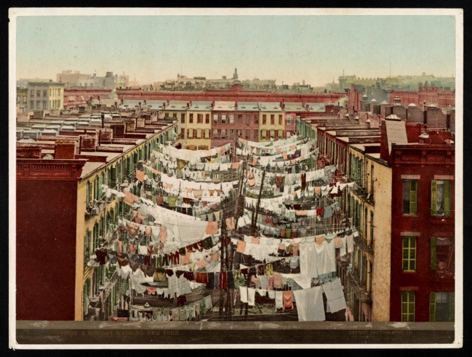 A Monday washing, New York LCCN96501515
