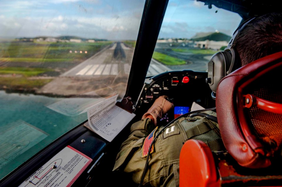 A P-3C Orion returns from a training flight. (19153454994)