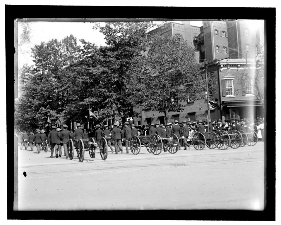 A post of mountain howitzers that saw war service LCCN2008680852
