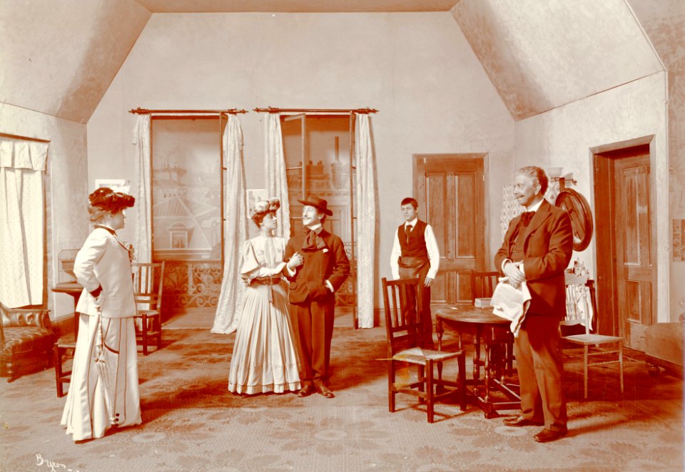 A scene from Act I of Leah Kleschna (SAYRE 12722)
