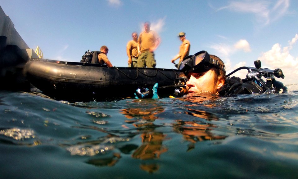 A Seabee prepares to work underwater. (8591437581)
