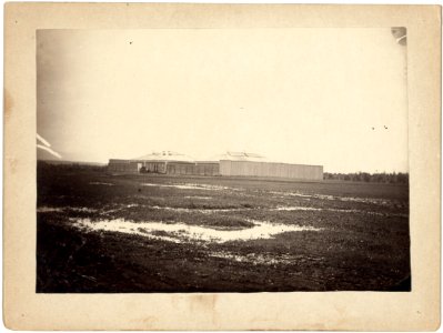 A Siberian etape or exile station house LCCN99615474