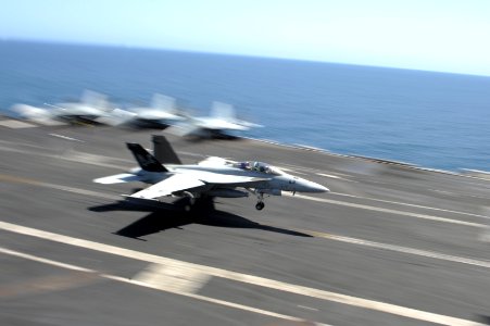A Super Hornet lands on the flight deck. (8715225024)