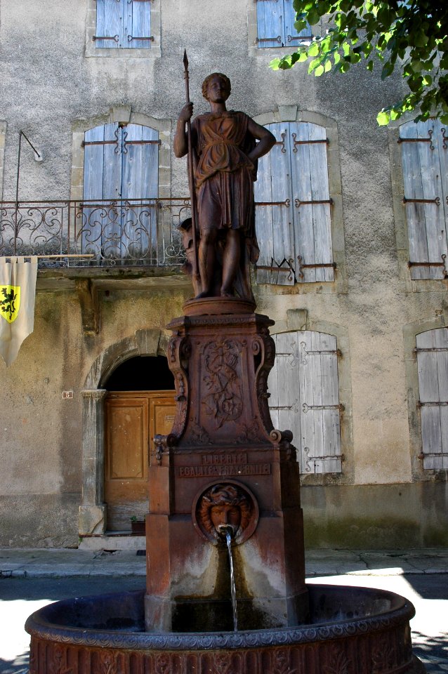 Alet les Bains - Monument de la république