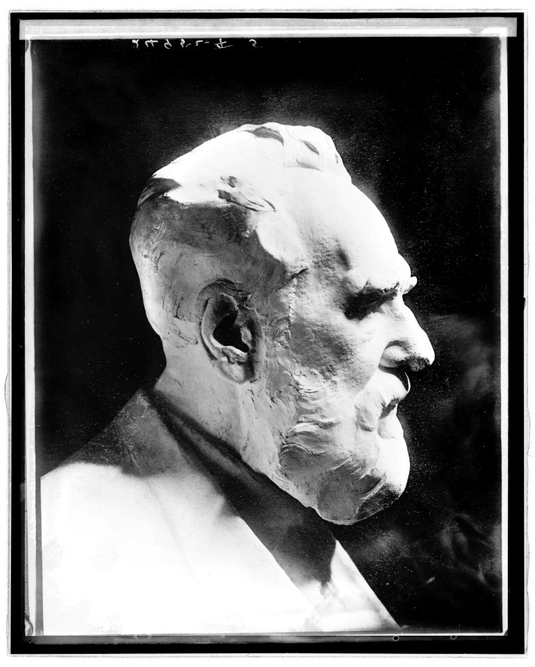 Alex. Graham Bell LCCN2016824022