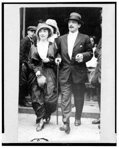 Alexander Berkman and Helen Harris arriving in Tarrytown, full-length portrait, standing, facing slightly left LCCN2003675340