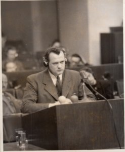 Alexander G. Hardy cross examines a defense witness in the Doctors' Trial