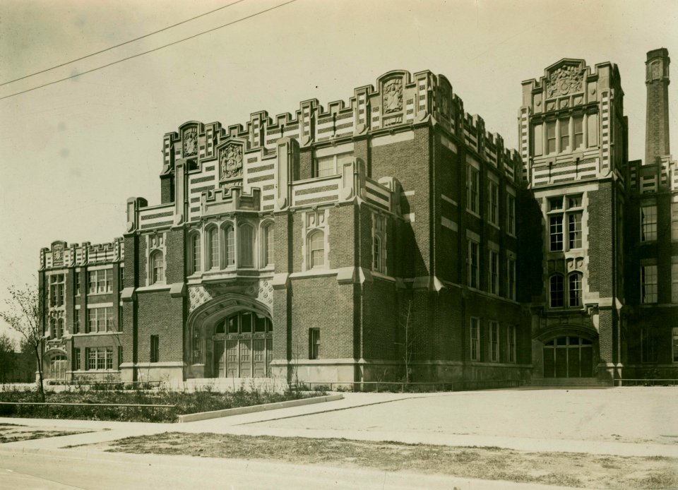 Alexander Graham Bell Elementary School, Chicago, May 1919 (NBY 727)