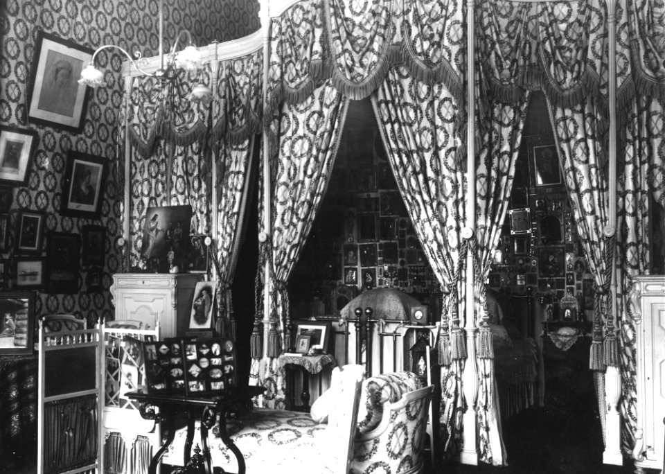 Alexander Palace - Imperial Bedroom