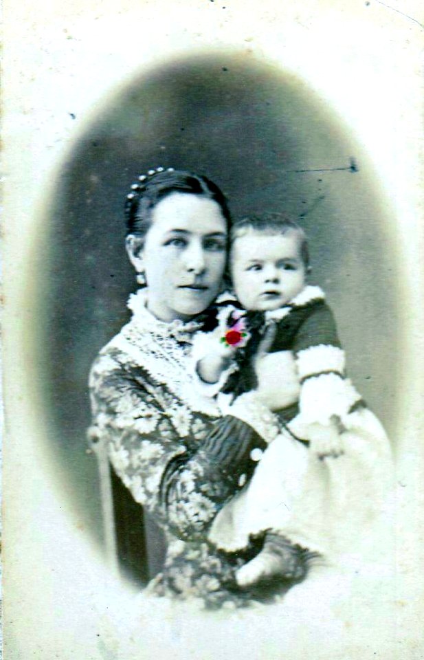 Alexandra Schneidewind mit Sohn Boris 1883 Moskau