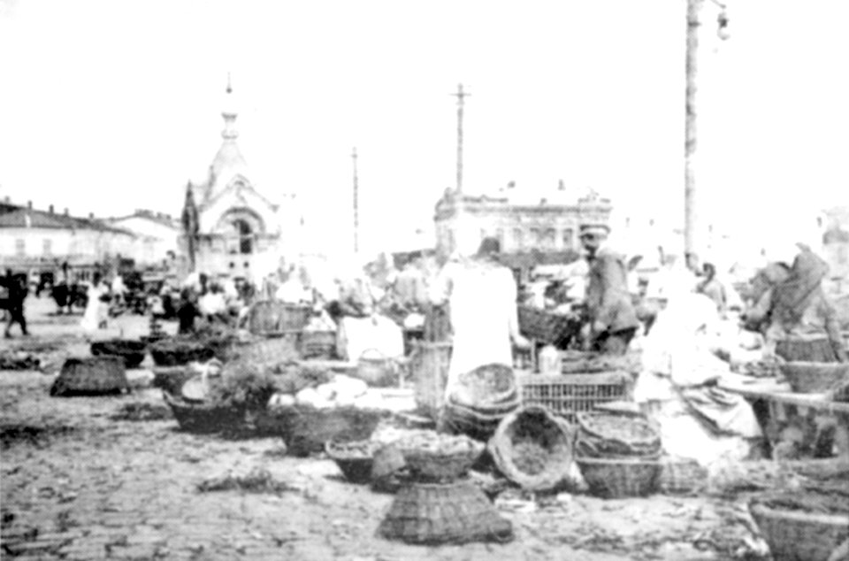 Alexandrovskaya square, Nikolaev, c. 1900