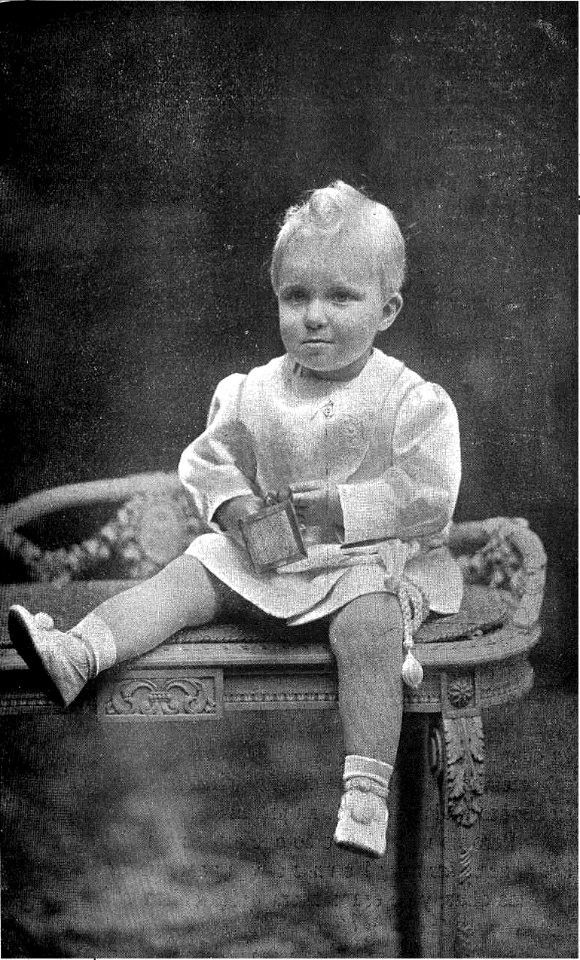 Alfonso de Borbón y Battenberg 1909