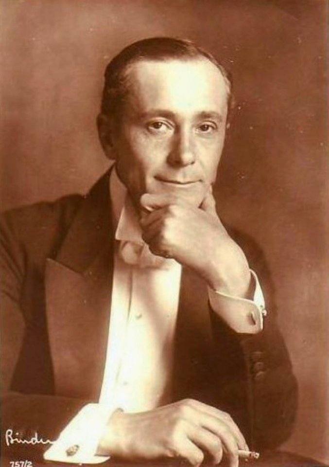 Alfred Abel by Alexander Binder