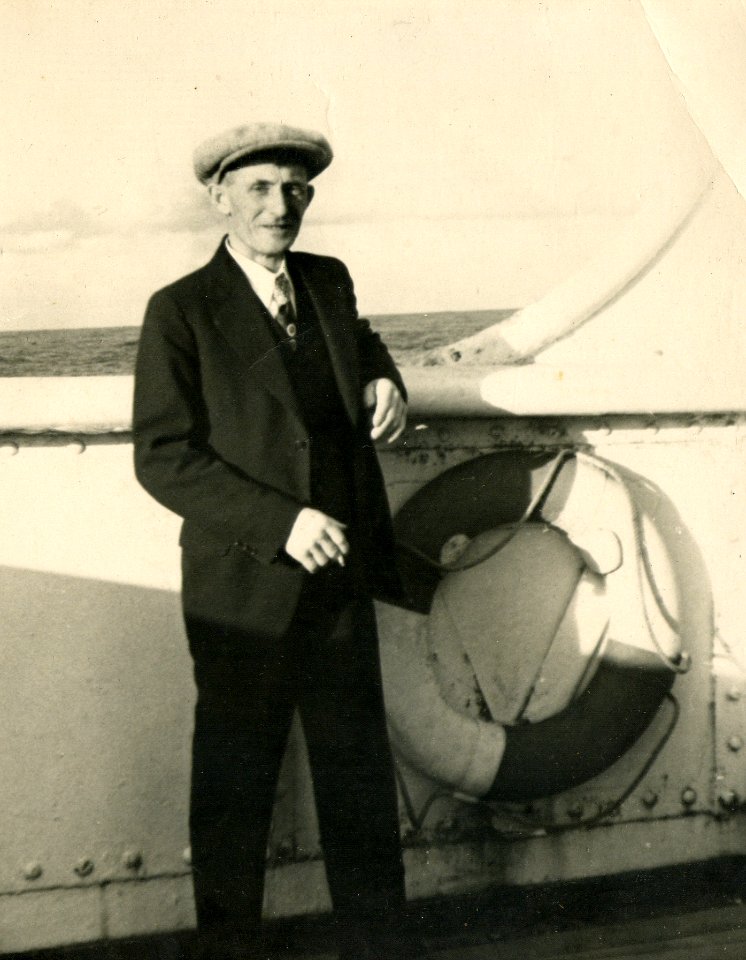 Alfred Peckhams father Bornemouth England