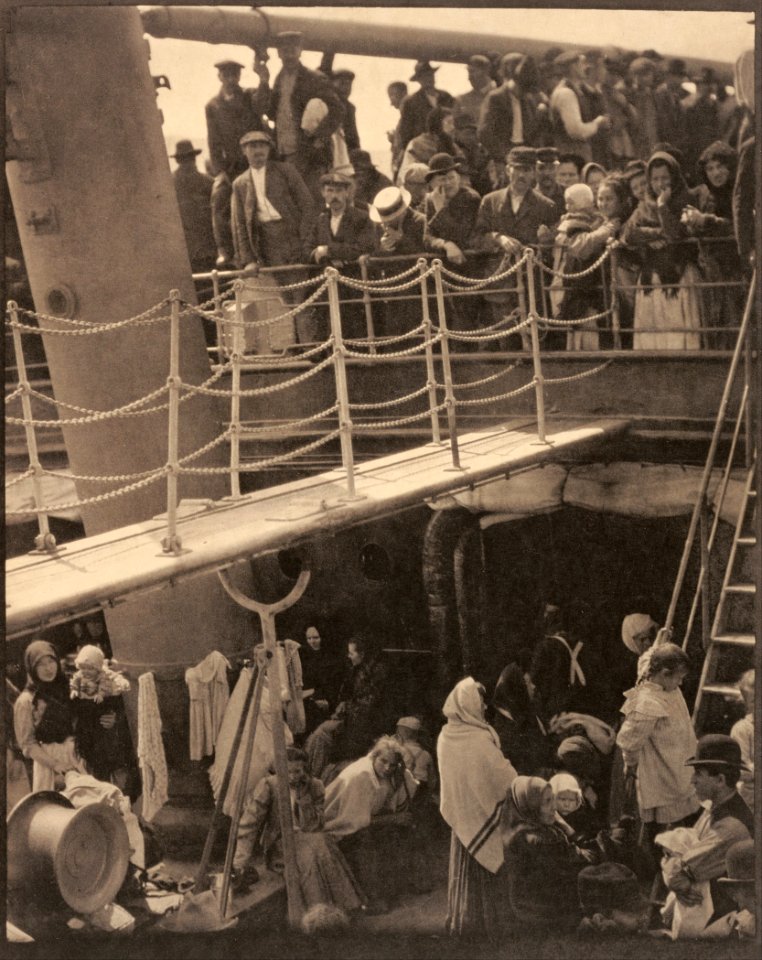 Alfred Stieglitz - The Steerage - Google Art Project, from Getty
