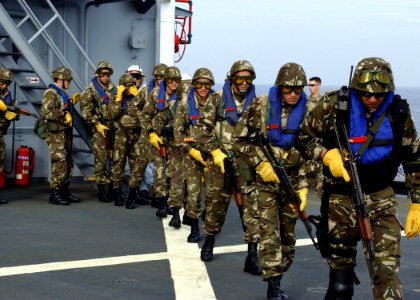 Algerian Sailors conduct Maritime Interdiction Operations (MIO)