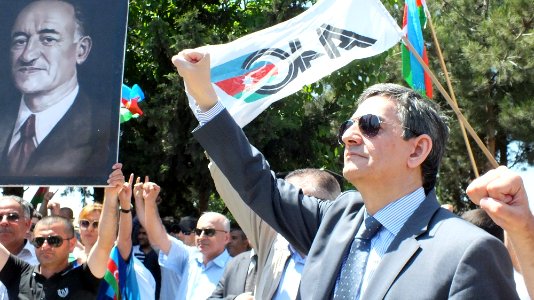 Ali Karimli during a protest