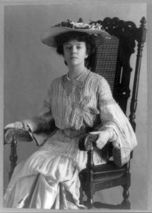 Alice (Roosevelt) Longworth, 1884- , three-quarter-length portrait, seated in chair, facing left LCCN2005691705