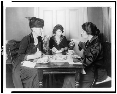 Alice Paul and Mrs. Lawrence Lewis holding a conference, Pauline Floyd, sec., at 14 Jackson Place LCCN95502384
