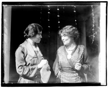 Alice Paul and Mrs. Pethick-Laurence LCCN2016828996 photo
