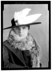 ALICE REVES HA (...) LOC hec.06640