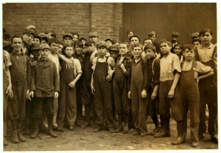All in photos worked (even smallest girl and boys) and they went to work at (noon) 12-45. Some of the following boys and girls mey be 14, many are not. John Gopen, 189 Elm St. Joseph Stonge, LOC nclc.02332