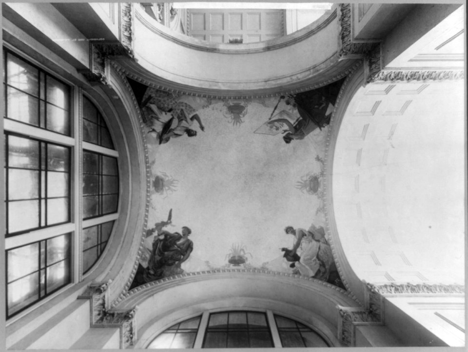 Allegorical mural paintings on dome of Manufacturer's Building, Chicago World's Fair, 1893- 4 unidentified figures (by Reinhart) LCCN2003678074