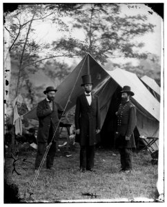 Allan Pinkerton, Abraham Lincoln and John Alexander McClernand at Antietam, Sharpsburg, MD 04326a original
