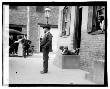 Alley Committee (...) LCCN2016827908
