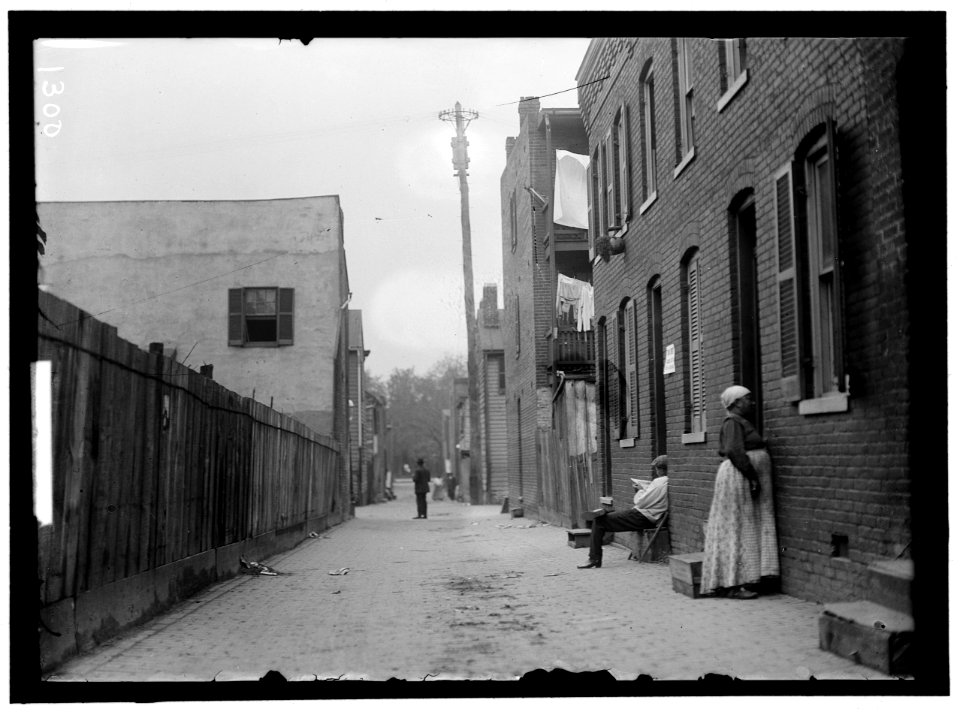 ALLEY CLEARANCE. SLUM VIEWS LCCN2016863794