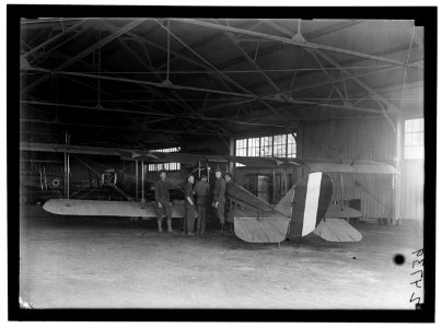 ALLIED AIRCRAFT DEMONSTRATION AT POLO GROUNDS. HANGARS; PLANES, AVRO AND CURTIS BEING CONDITIONED LCCN2016869211