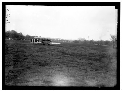 ALLIED AIRCRAFT DEMONSTRATION AT POLO GROUNDS. HANGARS; PLANES, AVRO AND CURTIS BEING CONDITIONED LCCN2016869220