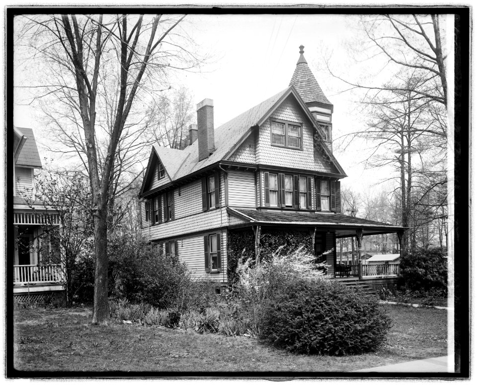 Allied Asphalt Products Co., 132 Maple St., Takoma (Park, Maryland) LCCN2016824206