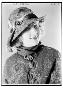 Alma Francis LCCN2014712582