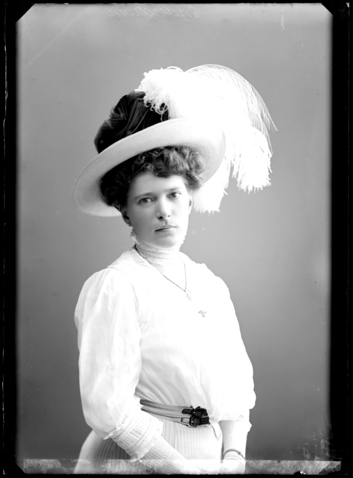 Alma Anderström, dancer - SMV - NA035