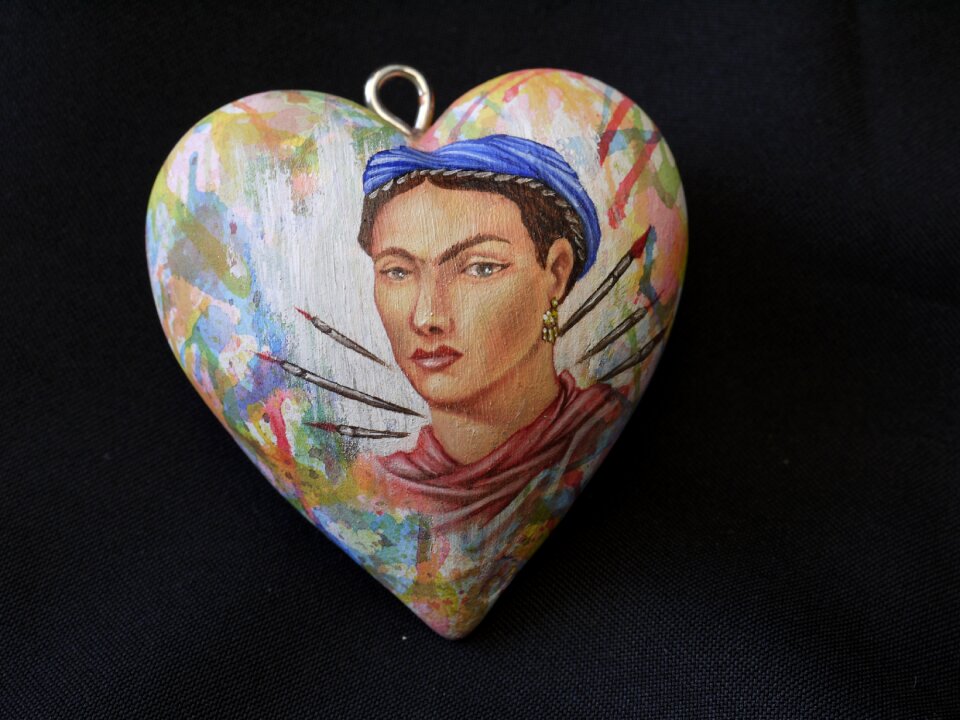 Ceramic kalho heart