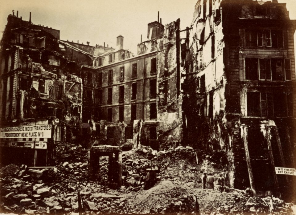 Alphonse Liébert, Le Carrefour de la Croix Rouge incendié - Library of Congress