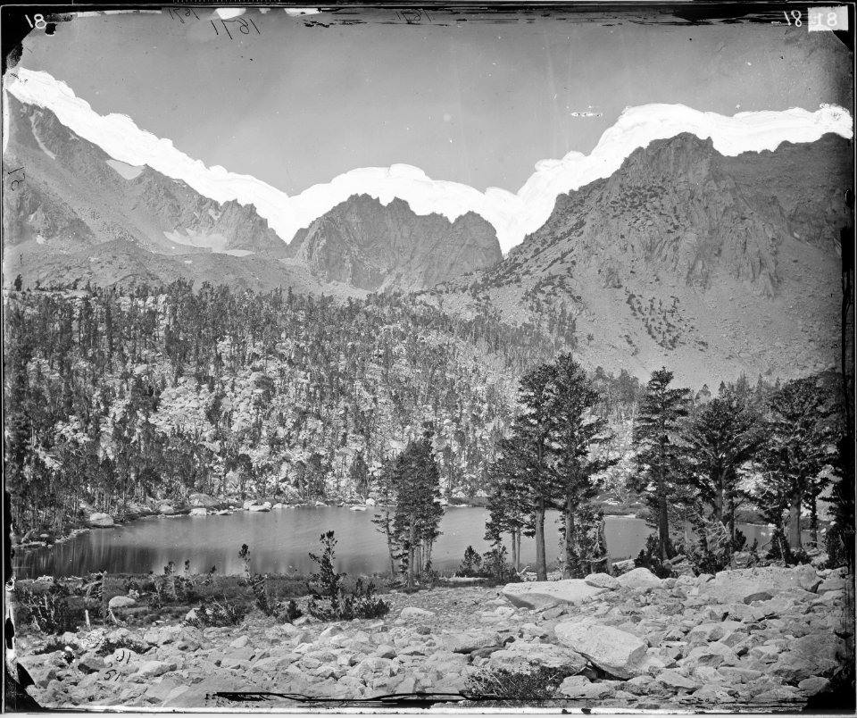 ALPINE LAKE IN THE SIERRA NEVADA, CALIFORNIA - NARA - 524184