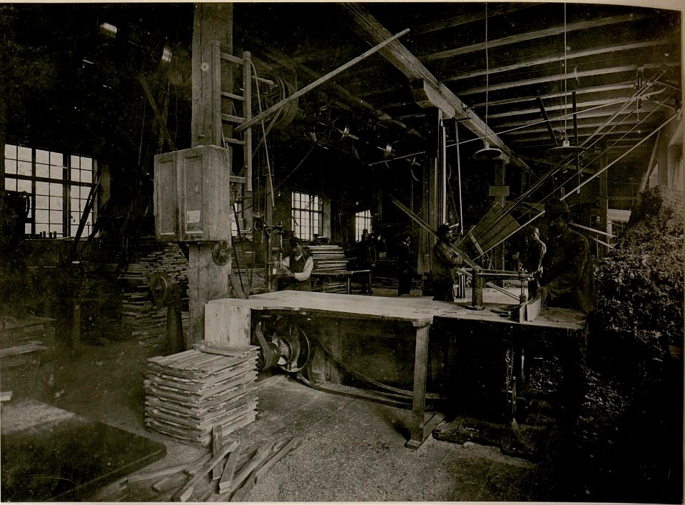 Alpine Werkstätte Klagenfurt, Tischlerei. (3-9.1917.) (BildID 15802715)