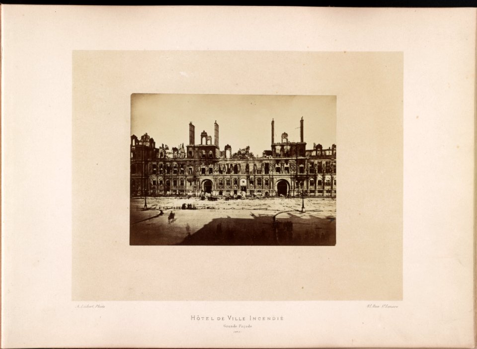 Alphonse Liébert, Hôtel de Ville incendié Grande façade - Library of Congress